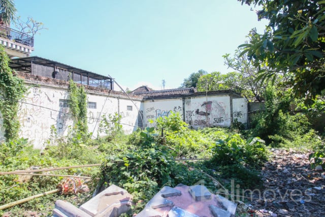 Land for Sale L327 4