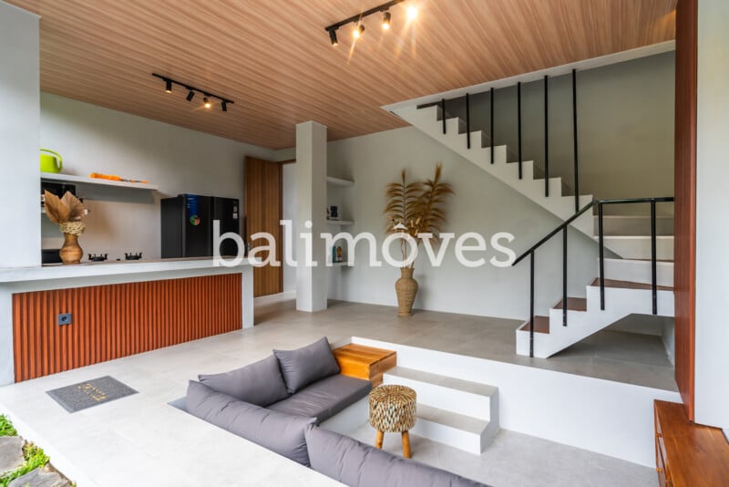 Two Bedroom Villa Rent Renon B2668 13