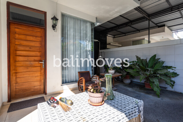 Three Bedroom House Sale Renon B2704 5