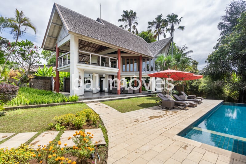 Three Bedroom Villa Rent Beachside Gianyar B2955 71