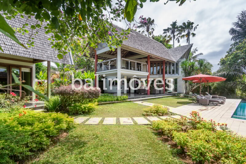 Three Bedroom Villa Rent Beachside Gianyar B2955 73