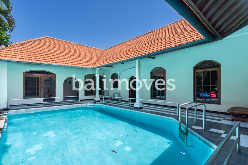 Six Bedroom Villa Rent Sanur B2967 65
