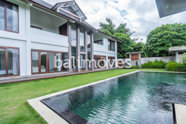 Seven Bedroom Villa Rent Sale Sanur B3032 7