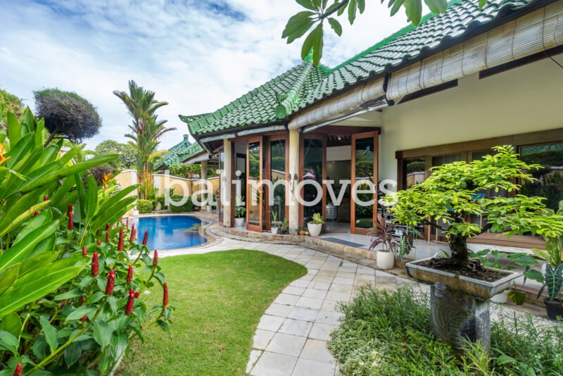 Two Bedroom Villa Lease Beachside Sanur B3098 3