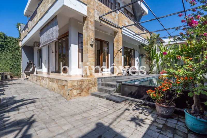 Four Bedroom Villa Rent Beachside Sanur B3126 55